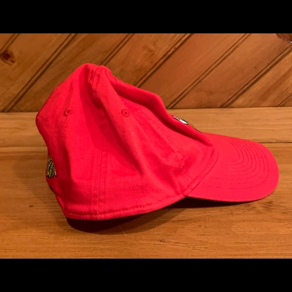 Chicago Blackhawks Embroidered Hat Brand New - Picture 3 of 7